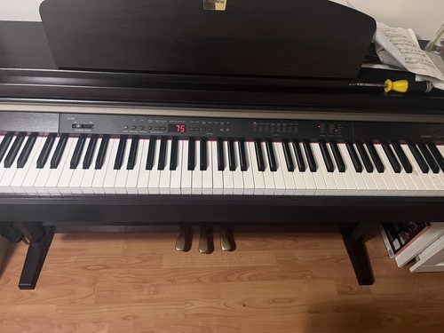 Yamaha clp 930 digital piano - clp-930,