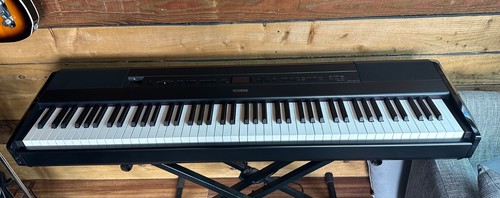 Yamaha 515 digital piano - yamaha,