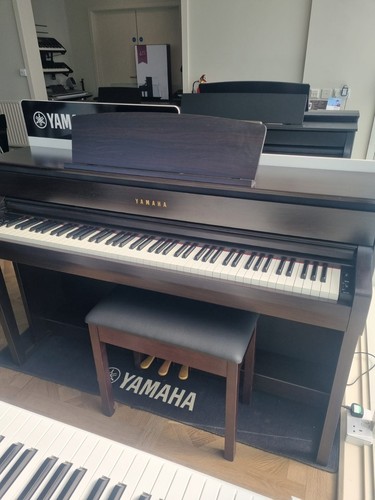 Yamaha clp 675r - yamaha,