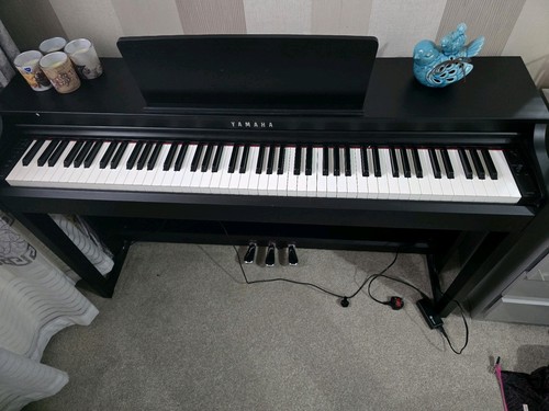 Yamaha clp525b - yamaha,